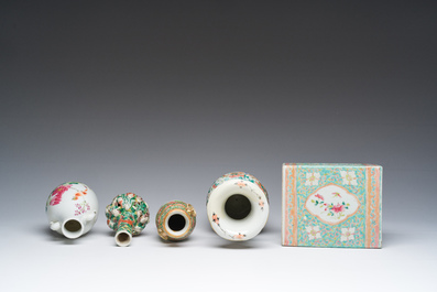 Collection vari&eacute;e en porcelaine de Chine famille rose, verte et qianjiang cai, 19&egrave;me/20&egrave;me si&egrave;cle