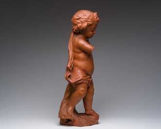 Figure d'un putto debout en terre cuite patin&eacute;e, Flandres, 18&egrave;me si&egrave;cle
