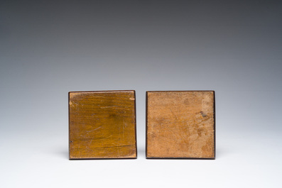 Een Chinese opengewerkte bronzen wierookbrander, een schotel met gegraveerd decor en drie vazen, 19de/20ste eeuw