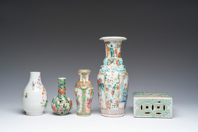 Collection vari&eacute;e en porcelaine de Chine famille rose, verte et qianjiang cai, 19&egrave;me/20&egrave;me si&egrave;cle