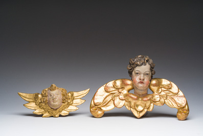 Trois t&ecirc;tes d'ange en bois dor&eacute; et polychrome, 18&egrave;me si&egrave;cle