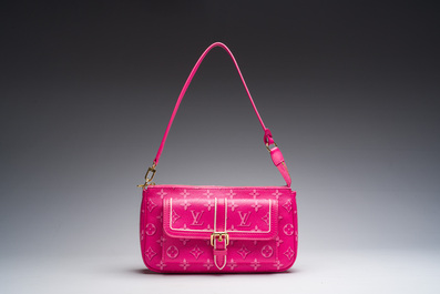 Sac &agrave; main Louis Vuitton, 'Monogram Fall For You Maxi Multi-Pochette', France, 21&egrave;me si&egrave;cle