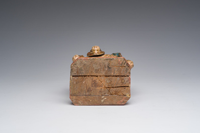 Sculpture de l'Immacul&eacute;e Conception de Marie en bois sculpt&eacute; et polychrome, sud de l'Europe, 18&egrave;me si&egrave;cle