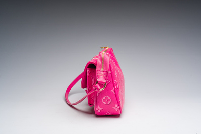 Sac &agrave; main Louis Vuitton, 'Monogram Fall For You Maxi Multi-Pochette', France, 21&egrave;me si&egrave;cle