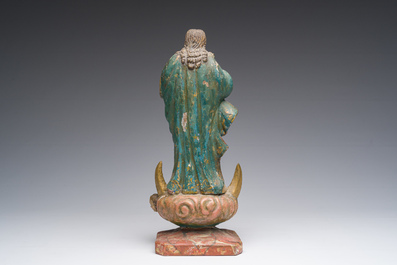 Sculpture de l'Immacul&eacute;e Conception de Marie en bois sculpt&eacute; et polychrome, sud de l'Europe, 18&egrave;me si&egrave;cle