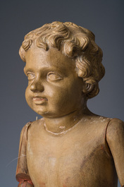 Mannequin en bois sculpt&eacute; et polychrome repr&eacute;sentant J&eacute;sus enfant, dot&eacute; d'un m&eacute;canisme &agrave; double mouvement, 19&egrave;me si&egrave;cle