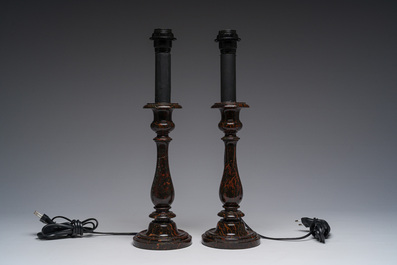 A pair of serpentine candlesticks mounted into table lamps, 19th C.