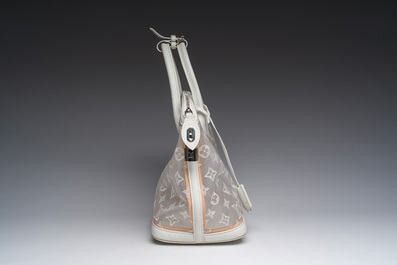 Een Louis Vuitton limited edition 'Transparence Lockit Bag', 21ste eeuw