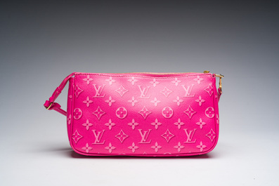 Sac &agrave; main Louis Vuitton, 'Monogram Fall For You Maxi Multi-Pochette', France, 21&egrave;me si&egrave;cle