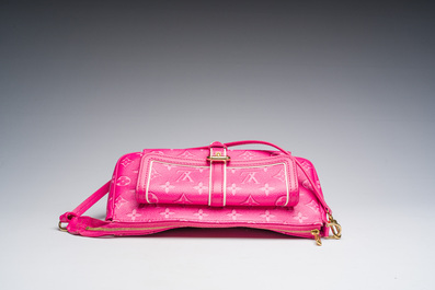 Sac &agrave; main Louis Vuitton, 'Monogram Fall For You Maxi Multi-Pochette', France, 21&egrave;me si&egrave;cle