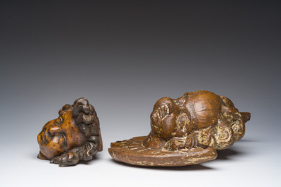 Quatre t&ecirc;tes d'angelots en bois sculpt&eacute;, 17&egrave;me si&egrave;cle et post&eacute;rieur