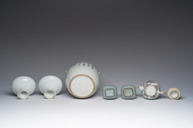 A varied collection of Chinese famille rose and monochrome porcelain, Qianlong and later