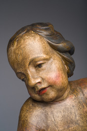 Putto en bois dor&eacute; et polychrome, 18&egrave;me si&egrave;cle