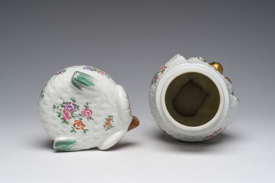 Pot couvert en forme de hibou en porcelaine de Paris polychrome et dor&eacute; &agrave; d&eacute;cor d'armoiries, France, 20&egrave;me si&egrave;cle