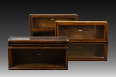 Biblioth&egrave;que modulaire en ch&ecirc;ne compos&eacute;e de cinq &eacute;l&eacute;ments, Globe Wernicke, Angleterre, d&eacute;but du 20&egrave;me si&egrave;cle