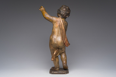 Putto en bois dor&eacute; et polychrome, 18&egrave;me si&egrave;cle