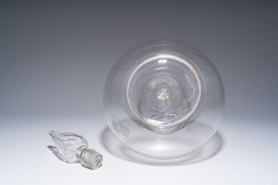 A large pear-shaped glass apothecary jar or carboy, 19th C.