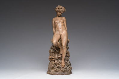 Claude Michel (Clodion, 1738-1814, apr&egrave;s): Nymphe au rocher, terre cuite patin&eacute;e, 19&egrave;me si&egrave;cle