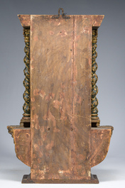 Autel exceptionnel en bois dor&eacute; et polychrome &agrave; d&eacute;cor de Dieu le P&egrave;re et des anges accompagn&eacute; d'une Vierge, Espagne, 18&egrave;me si&egrave;cle