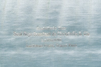 M&eacute;nag&egrave;re de 12 pi&egrave;ces, Christofle, France, et deux couteaux &agrave; beurre &agrave; manches en argent, Allemagne, 20&egrave;me si&egrave;cle