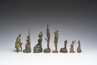 Collection vari&eacute;e de sculptures votives bouddhistes en bronze, Asie du Sud-Est, 19&egrave;me/20&egrave;me si&egrave;cle