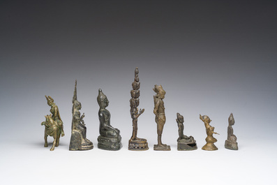 Collection vari&eacute;e de sculptures votives bouddhistes en bronze, Asie du Sud-Est, 19&egrave;me/20&egrave;me si&egrave;cle