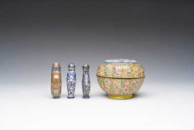 Three Chinese cloisonn&eacute; snuff bottles and a Canton enamel bowl and cover, 19th/20th C.