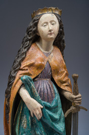 Grande sculpture en bois de tilleul polychrome repr&eacute;sentant sainte Catherine d'Alexandrie, Allemagne du Sud, vers 1540