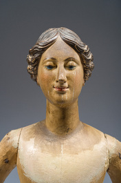 Mannequin en bois sculpt&eacute; et polychrome repr&eacute;sentant la Vierge de l'Apocalypse, 19&egrave;me si&egrave;cle