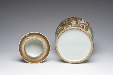 Vase couvert en porcelaine de Chine qianjiang cai &agrave; d&eacute;cor d'antiquit&eacute;s, 19&egrave;me/20&egrave;me si&egrave;cle