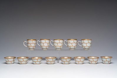 An extensive Chinese partly gilt 'butterfly' tea set, Qianlong
