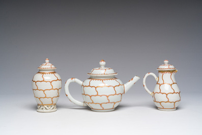 An extensive Chinese partly gilt 'butterfly' tea set, Qianlong
