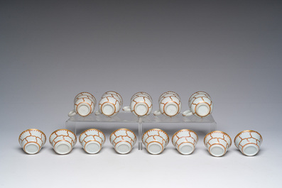 An extensive Chinese partly gilt 'butterfly' tea set, Qianlong