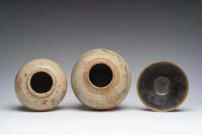 Collection vari&eacute;e en gr&egrave;s porcelaineux, Chine et Japon, Song et post&eacute;rieur