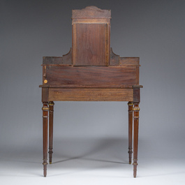 Bureau-coiffeuse de dames en bois partiellement dor&eacute; aux montures en bronze, estampill&eacute; Delmet, France, 19&egrave;me/20&egrave;me si&egrave;cle