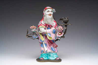 Een Samson porseleinen famille rose-stijl sculptuur met bronzen montuur, Parijs, eind 19de eeuw