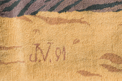 Jos&eacute; Vermeersch (1922-1997): Tapisserie murale except. &agrave; d&eacute;cor des figures et un chien sur la plage, laine tuft&eacute;e &agrave; la main, &eacute;d. 1/1, dat&eacute; (19)91