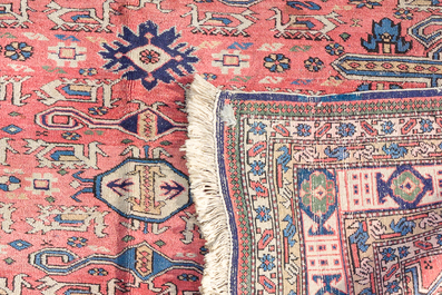 A Persian Ardebil rug with floral design, wool on cotton, mid 20th C.