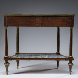 Desserte de style Louis XVI en bois sculpt&eacute; aux montures en bronze et cuivre et recouvert de marbre gris Sainte-Anne, France, 19&egrave;me si&egrave;cle