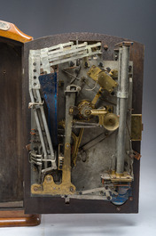 Machine &agrave; sous 'Le Pengouin' de type roulette en bois avec Alfred le pengouin, Bonzini &amp; Sopransi, France, ann&eacute;es 30