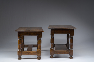 Deux tables d'appoints en bois, France, 17&egrave;me si&egrave;cle et post&eacute;rieur
