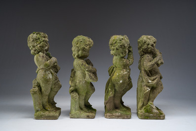 Quatre putti musiciens en pierre reconstitu&eacute;e, 20&egrave;me si&egrave;cle