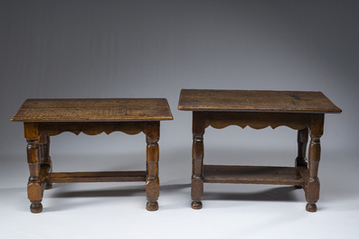 Deux tables d'appoints en bois, France, 17&egrave;me si&egrave;cle et post&eacute;rieur