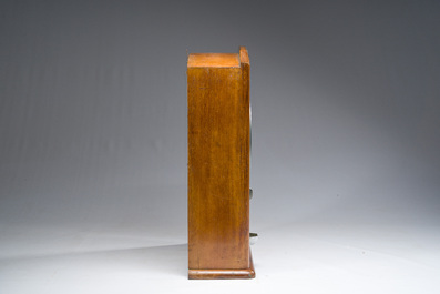 Machine &agrave; sous 'Le Pengouin' de type roulette en bois avec Alfred le pengouin, Bonzini &amp; Sopransi, France, ann&eacute;es 30