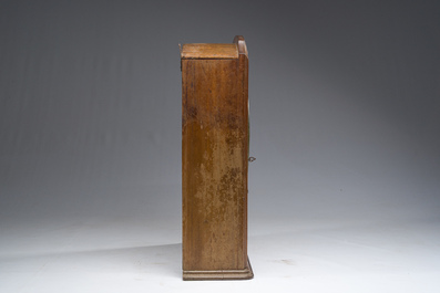 Machine &agrave; sous 'Votre Ligne' en bois &agrave; pr&eacute;dire l'avenir, 'La Gitane-Gypsy', Bussoz, France, ann&eacute;es 30