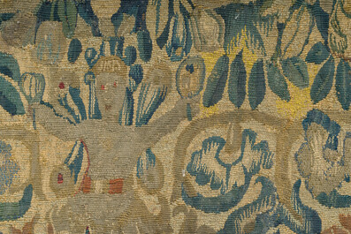 Trois fragments de tapisseries murales &agrave; d&eacute;cor floral, d'oiseaux et de personnages, Flandres, 17&egrave;me si&egrave;cle