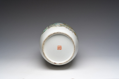 Vase en porcelaine de Chine qianjiang cai &agrave; d&eacute;cor d'antiquit&eacute;s, 19&egrave;me/20&egrave;me si&egrave;cle