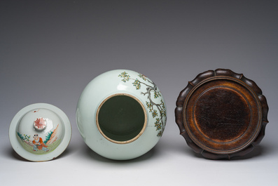 Zes Chinese famille rose en qianjiang cai vazen met floraal en figuratief decor, 19de/20ste eeuw