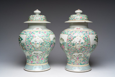 Een paar Chinese famille rose dekselvazen met geanimeerde sc&egrave;nes met onsterfelijken, vrouwen en kinderen, 19de eeuw