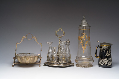 Collection vari&eacute;e de vaisselle en verre, m&eacute;tal argent&eacute; et c&eacute;ramique, Angleterre, 19&egrave;me/20&egrave;me si&egrave;cle